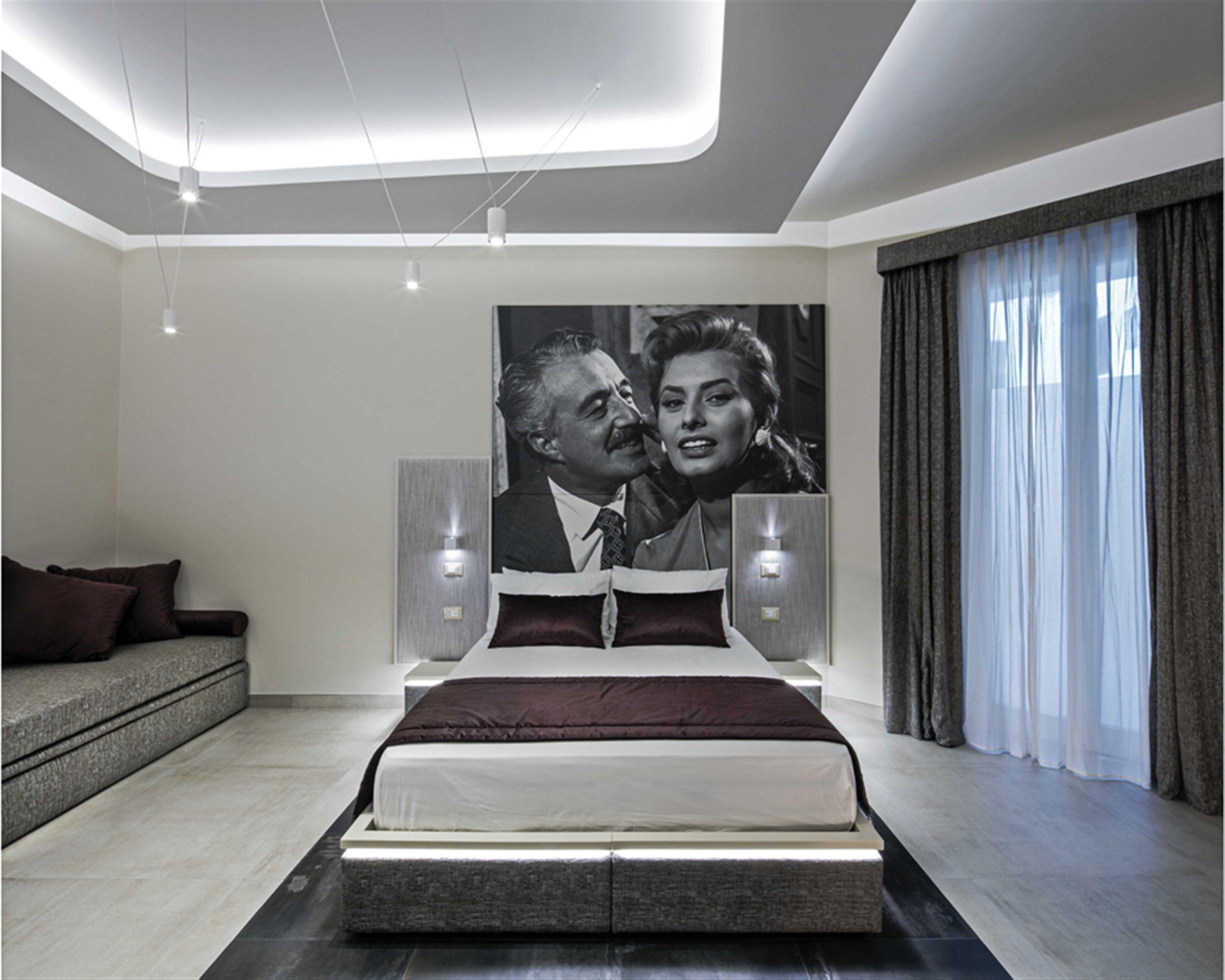 Via Veneto Luxury Suites — Fotos 2